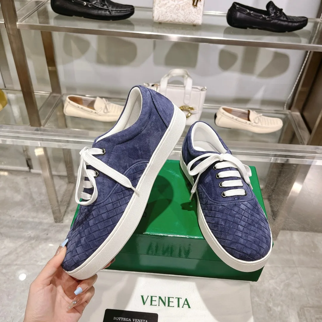 [BV] Top P: 740💰Size for couples: 35-44 (Female 40, Male 38 45, custom-made and non-returnable) Bottega Veneta classic woven strap casual shoes are made of imported high-quality materials, [Rose][Rose]! Purely hand-woven and operated, the original board is reproduced one-to-one! quality assurance!